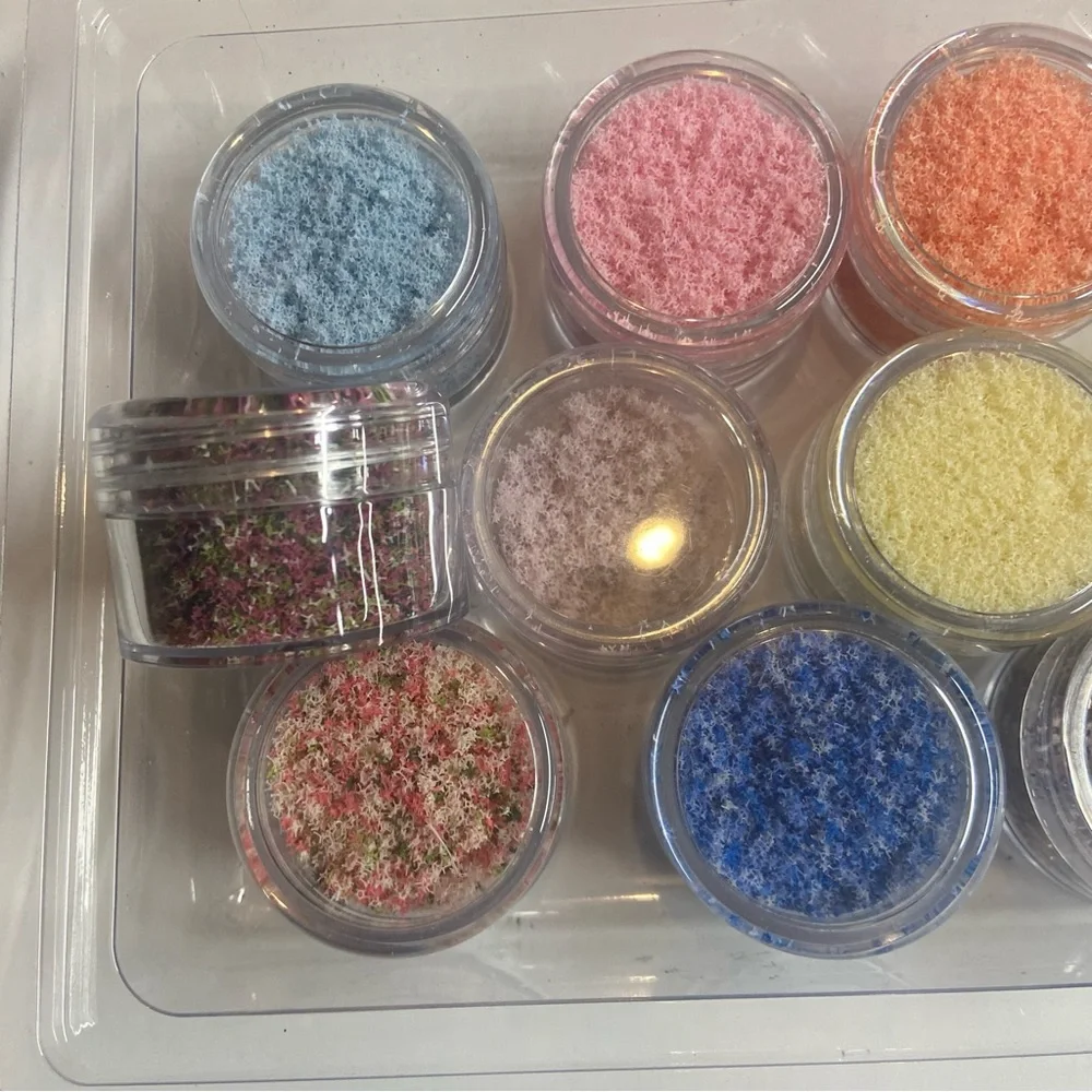 Flower Soft LOT 24 pots! With storage containers included in price.